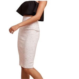 Wilfred Lis Skirt, stretchy bodycon pencil style, size S like new condition